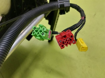 фото thumb №9, Сиденье диван обивка полукожа подогрев s-line audi a4b6 8f avant универсал 00-04