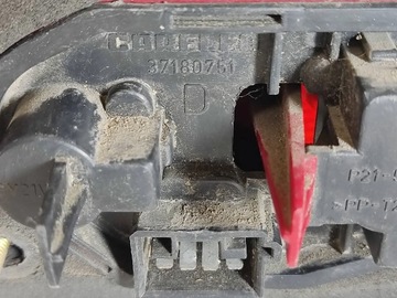 фото thumb №8, Alfa romeo 145 - 146 1998 зад сторона prawa/lampa задня