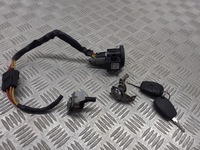 фото thumb №1, Замок запалювання з ключ dacia sandero 1.4 8200826300