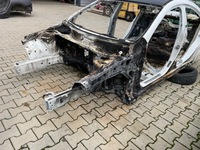 фото thumb №1, Четверть левый перед mercedes w117 cla 18r.