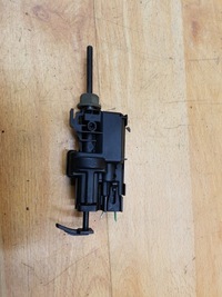 фото thumb №1, Привід кришка заливної пального renault megane ii