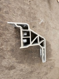 фото thumb №1, Кронштейн радіатора mercedes w205 a2055015120