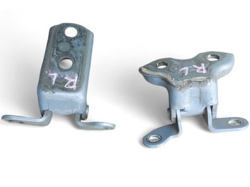 фото thumb №2, Toyota prius + plus 12-20 петлі двері задніх лівих лівий зад