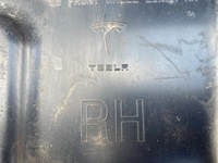 фото thumb №5, Підкрилок праве передні tesla 3