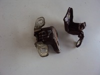 фото thumb №1, Петли дверь правый перед dacia duster i 1.6 b 4x4