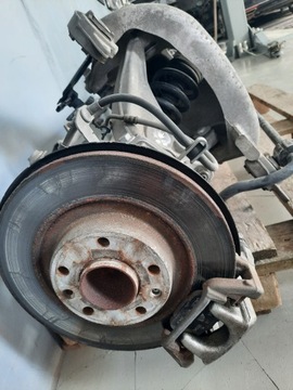 фото thumb №4, Вісь балка підвішування зад citroen ds7