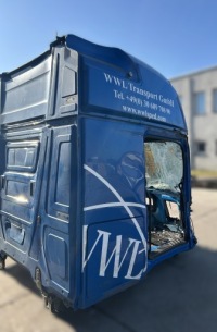 Четвертина кабіна mercedes actros mp5 l giga space 2,50m 2019 рік Доставка, фото thumb