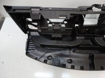 фото thumb №9, Панель раздаточная консоль vw polo 6r 6r1857001ac