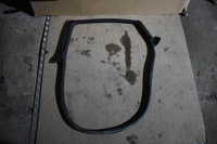 фото thumb №1, Прокладка двері ліва задня porsche taycan 1