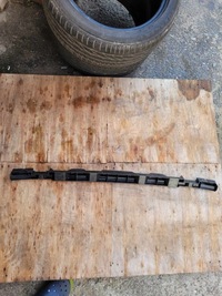 фото thumb №1, Volvo v90 напрямна бампера задня 31449280