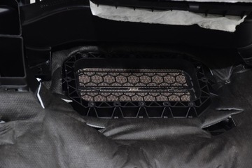 фото thumb №13, Bmw 2 f45 f46 панель раздаточная консоль оригинал sensatec hud hifi м-пакет