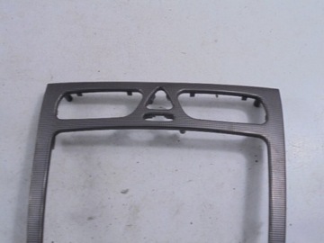 фото thumb №7, Mercedes c w203 консоль рамка радио 00-04 4d a2036809039