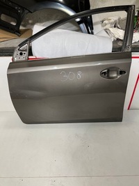 фото thumb №1, Toyota auris 2 ii e18 12-18r двері ліва перед передні