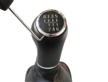 Крышка ручки переключения передач OPEL ASTRA H CORSA D