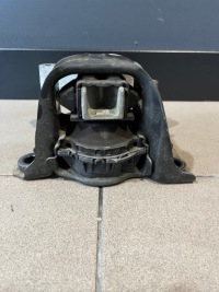 фото thumb №4, Renault kadjar кронштейн подушка двигуна 1.2 tce 112846249r