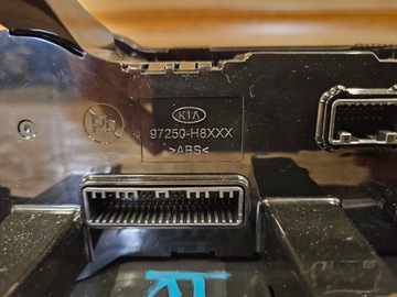 фото thumb №6, Kia rio iv stonic панель кондиціонера 97250-h8750