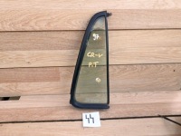 фото thumb №1, Скло бічна двері трикутник правий задня honda cr-v 97r. 5d