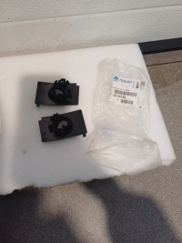 Кронштейн датчиков парковки перед корзина бампера opel corsa d 39134359 в Украине, фото thumb