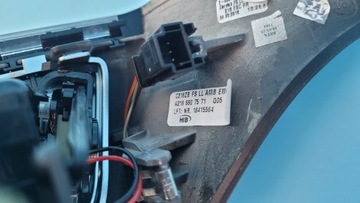 фото thumb №9, Mercedes w218 cls 350 15r решітка повітропровід панелі консолі ліва a2188300954