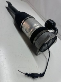 фото thumb №1, Задній правий амортизатор пневматичний bentley flying spur 3w_ 3w5616002b