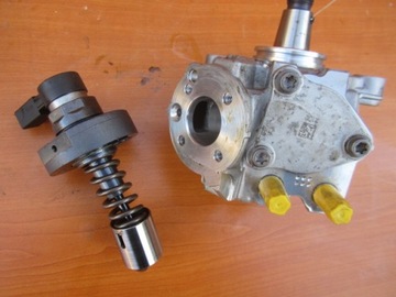фото thumb №13, Vw crafter t6 двигун 2.0 tdi cxf інжектор 04l130277ap 0277833715h p-ń