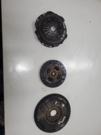 фото thumb №1, Диск притиск колесо маховик peugeot 206 1.4 8v