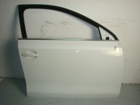 фото thumb №1, Двері правий перед vw jetta lc9a 5c6831056k