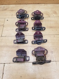 фото thumb №1, Петли дверь перед зад комплект volvo 740