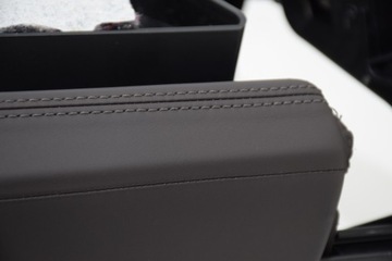 фото thumb №9, Bmw i3 i01 / i01 lci панель раздаточная консоль капот кожа dalbergiabraun