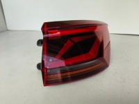 фото thumb №1, Лампа права задня vw touareg iii 760 18- led