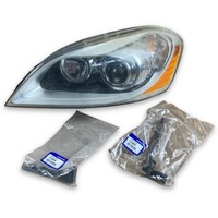 фото thumb №1, Volvo xc60 i 08-13 ксенон 30763135 лампа передняя перед левая + крепление