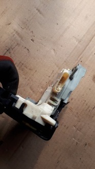 фото thumb №5, A4 b8 s4 замок дверь правый задняя задний 8k0839016c 6pin