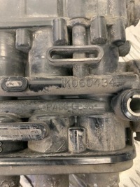 фото thumb №3, Клапан подушок ecas volvo fh k060434