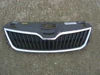 фото thumb №1, Решётка радиатора решётка радиатора skoda rapid 5ja853668 w-wa