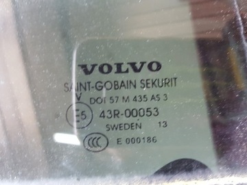 фото thumb №2, Volvo v60 13r стекло дверь правая зад задняя