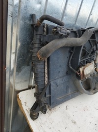 фото thumb №9, Радіаторів води + кондиціонера + вентилятор 2.0 d volvo s40 ii v50 2003-2006