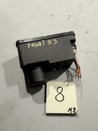 фото thumb №1, Volkswagen passat b3 1h0962257 помпа замка центрального