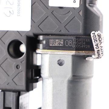 фото thumb №13, Mercedes c167 w213 w247 двигунчик двигун люк a2139067003