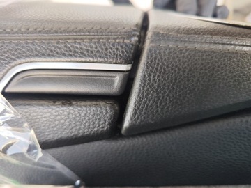 фото thumb №6, Подлокотник кожа чёрный porsche panamera 970
