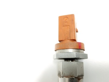 фото thumb №3, Планка вприскувальний 1.2 tsi cbz 03f133320c 06j906051d