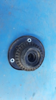 фото thumb №2, Кронштейн амортизатора volvo v70 31340606