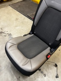 фото thumb №4, Сиденье задняя средний 2 ряд полукожа citroen c4 grand picasso ii