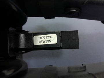 фото thumb №12, Volvo v50 s40 ii решётки воздуховод комплект 30722777 30715099 30715098