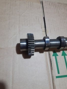 фото thumb №9, Audi q7 4.2 tdi btr вал распределительный вал всасывающий левый 057101bl