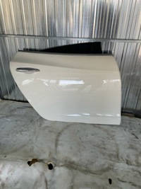 фото thumb №1, Двері праве задні maserati quattroporte 2016