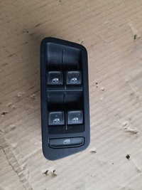 фото thumb №1, Golf vii sportsvan панель перемикач вікон