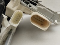 фото thumb №6, Замок двері porsche panamera 2018 з задній з лівий 971839015c