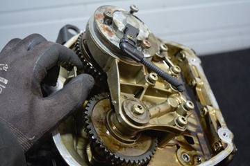 фото thumb №12, Audi a4 b8 1.8t tfsi головка комплектна, вали 06h103373j