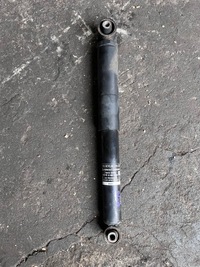 фото thumb №1, 262 renault koleos ii амортизатор задній правий 562109408r