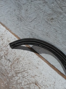 фото thumb №8, Mercedes w242 планка крыльев a2428890125